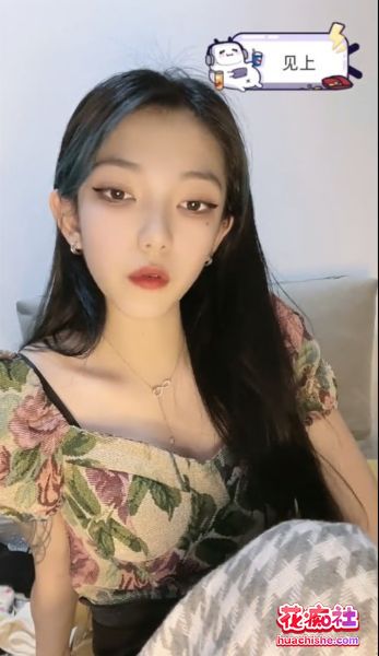 黑丝小妈缺爱版